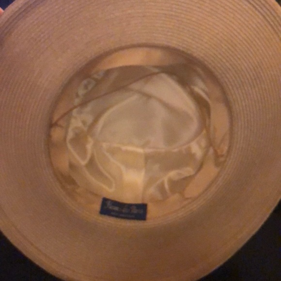 Hat - Picture 4 of 4